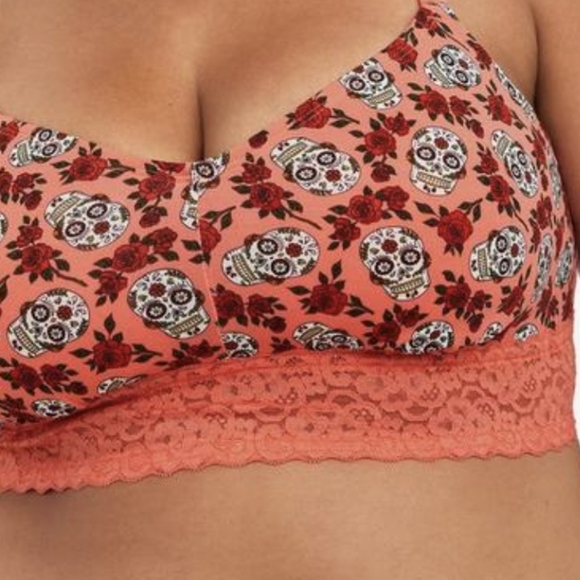 🟣Torrid Curve Bralette Plus Size 3 - Lightly Lined Cotton Lace Hem Ditsy Skull - Picture 4 of 13